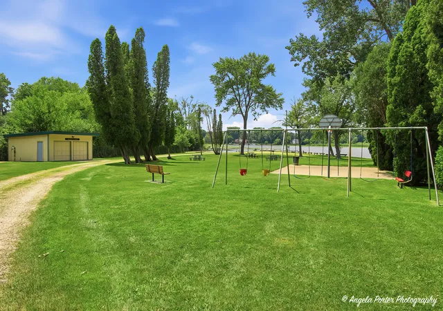 Homes for sale in Ingleside, IL | 35045 N Sheridan Dr, Ingleside, IL 60041 | MLS# 12699644