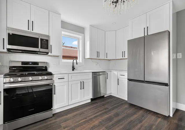 Homes for sale in Chicago, IL | 3653 W 107Th St, Chicago, IL 60655 | MLS# 12699699