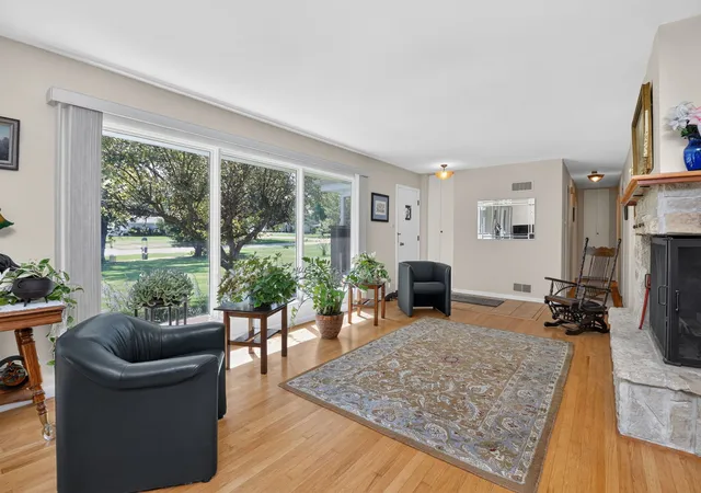 Homes for sale in Downers Grove, IL | 4218 Seeley Ave, Downers Grove, IL 60515 | MLS# 12699709