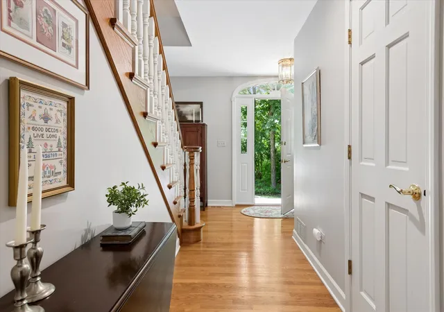 Photo 3 of Single family home for sale at 22801 W Glenhurst Rd, Deer Park, IL 60010 | MLS# 12699739 | Listing updated on 2026-09-01