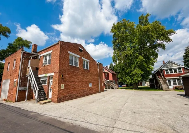 2nd image of 2333 Walnut St, Blue Island, IL 60406 | MLS# 12699751