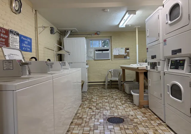 Homes for sale in Joliet, IL | 222 Madison Street, Joliet, IL 60435 | Houzeo