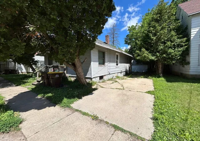 Homes for sale in Freeport, IL | 244 W Homer St, Freeport, IL 61032 | MLS# 12699799