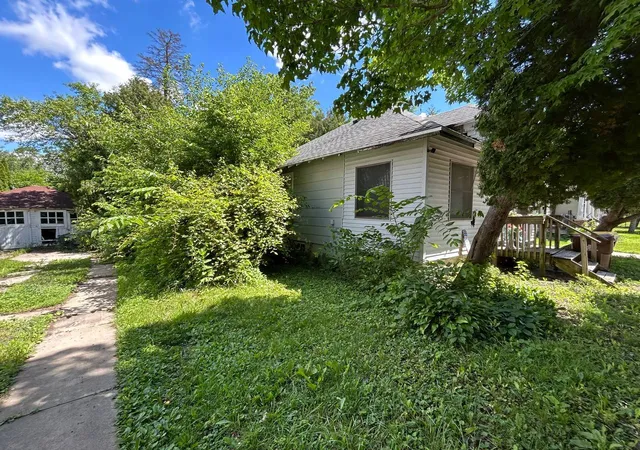 Homes for sale in Freeport, IL | 244 W Homer St, Freeport, IL 61032 | MLS# 12699799