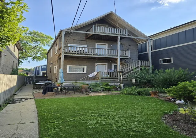 Homes for sale in Chicago, IL | 2238 W Carmen Ave, Chicago, IL 60625 | MLS# 12699816