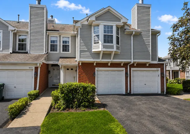 Homes for sale in Vernon Hills, IL | 911 Sparta Ct #0, Vernon Hills, IL 60061 | MLS# 12699824