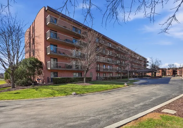 1st image of 6443 Clarendon Hills Rd #402, Willowbrook, IL 60527 | MLS# 12699839