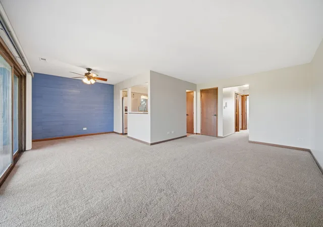 Homes for sale in Orland Park, IL | 15128 Evergreen Dr, Orland Park, IL 60462