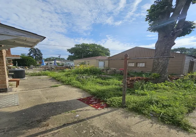 11th image of 7249 S Sacramento Ave, Chicago, IL 60629 | MLS# 12699851