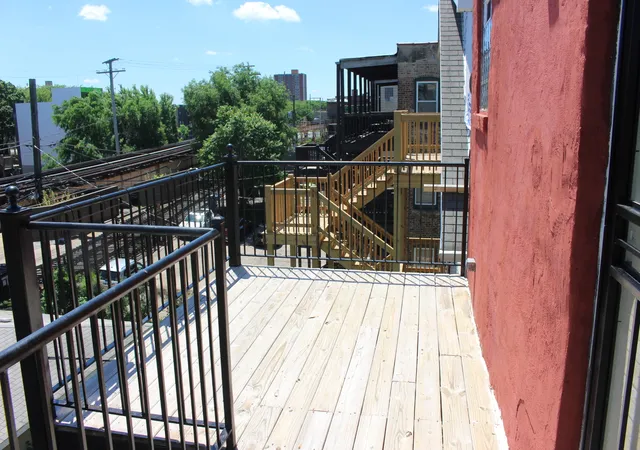 Homes for sale in Chicago, IL | 4819 S Prairie Ave #3, Chicago, IL 60615 | MLS# 12699878