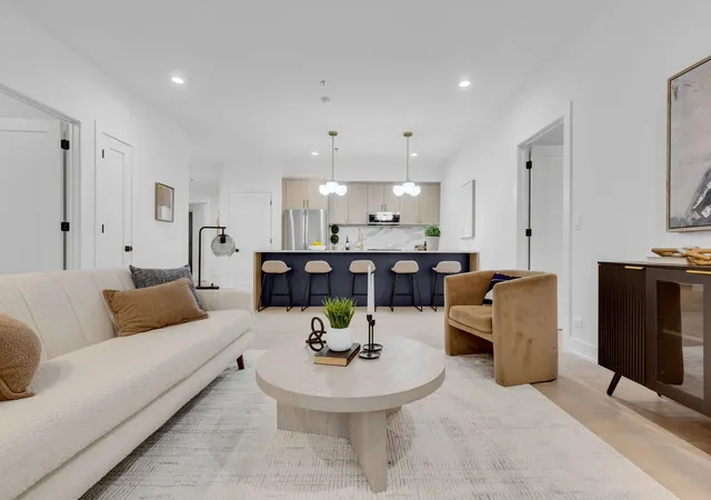 5th image of 3204 N Kostner Ave, Chicago, IL 60641