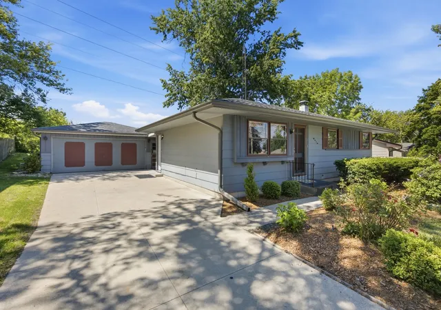 4th image of 5609 Bellville Dr, Rockford, IL 61108 | MLS# 12699941