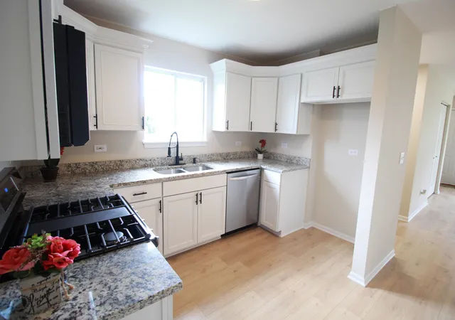 Homes for sale in Joliet, IL | 1851 Towhee Ct, Joliet, IL 60435 | MLS# 12699958