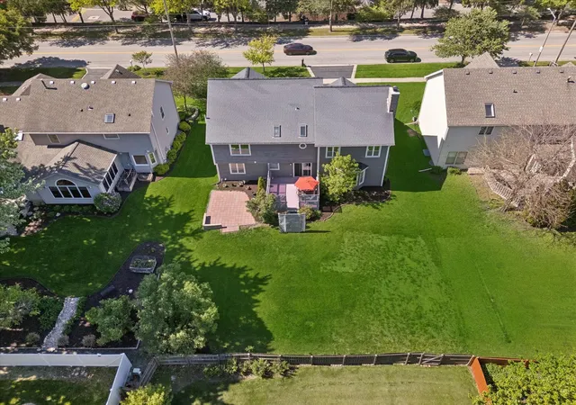 3rd image of 1524 Oswego Rd, Naperville, IL 60540 | MLS# 12700028
