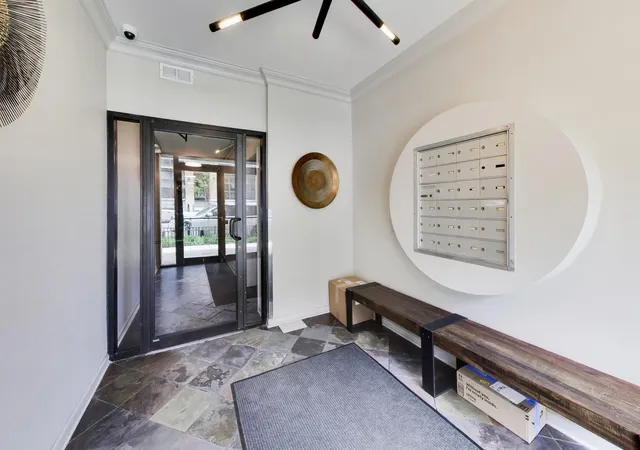 2nd image of 815 N Marshfield Ave #204, Chicago, IL 60622 | MLS# 12700052
