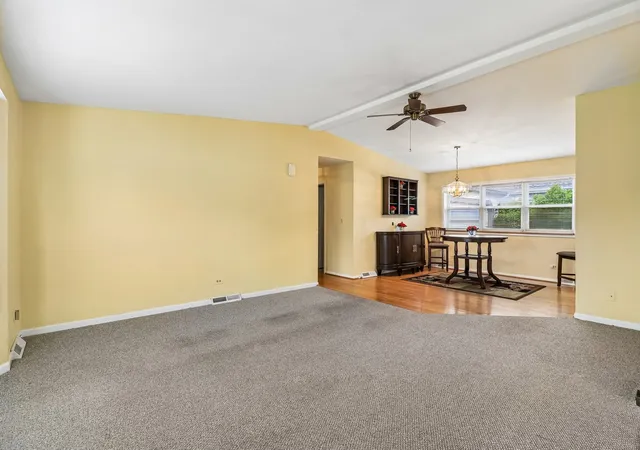 Photo 4 of Single family home for sale at 335 Belmont Ct, Grayslake, IL 60030 | MLS# 12700057 | Listing updated on 2026-09-08