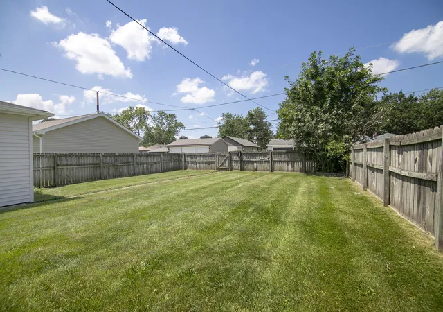 5th image of 359 S Cleveland Ave, Bradley, IL 60915 | MLS# 12700113