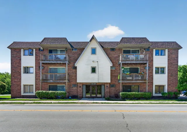 1st image of 6645 172nd St #3C, Tinley Park, IL 60477 | MLS# 12700156