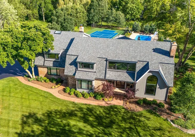 1st image of 1685 Clover Dr, Inverness, IL 60067 | MLS# 12700175