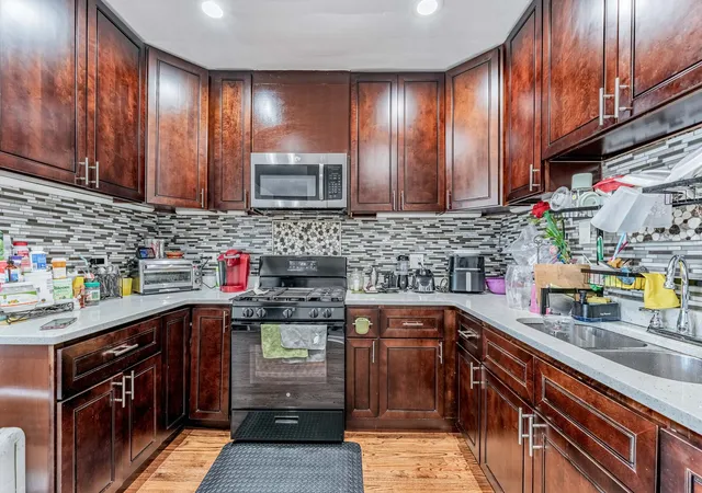 3rd image of 5933 S Sacramento Ave, Chicago, IL 60629 | MLS# 12700180