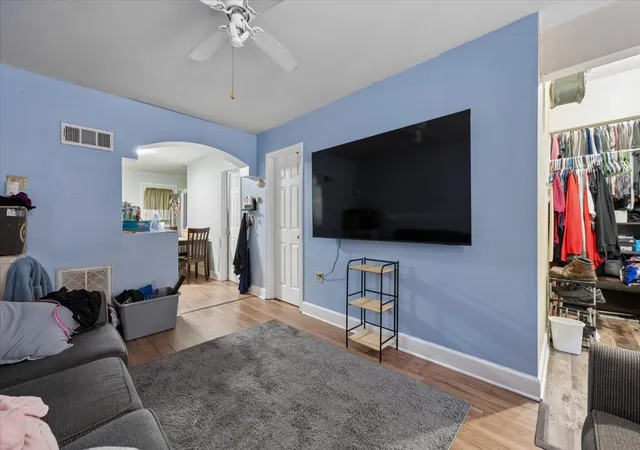 Homes for sale in Chicago, IL | 2946 S Loomis St, Chicago, IL 60608 | MLS# 12700187