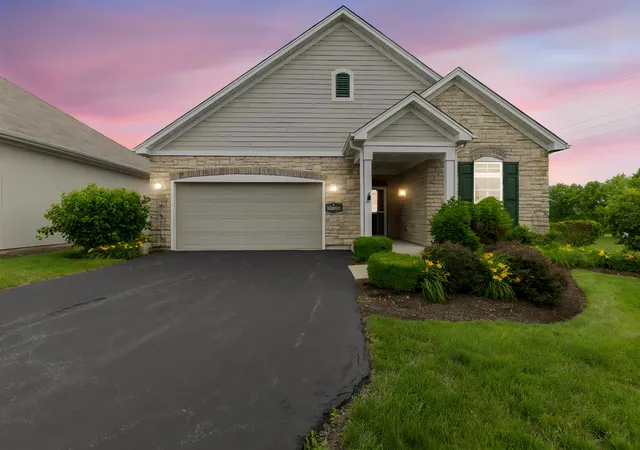 Homes for sale in Plainfield, IL | 16605 S Fox Run Cir, Plainfield, IL 60586 | MLS# 12700200
