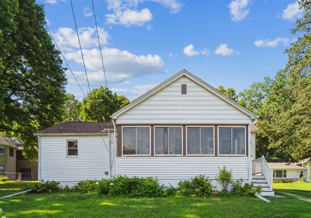 2nd image of 608 3rd Ave, Cordova, IL 61242 | MLS# 12700266