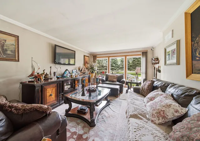 image of 17904 Arcadia Ave, Lansing, IL 60438 | MLS# 12700274
