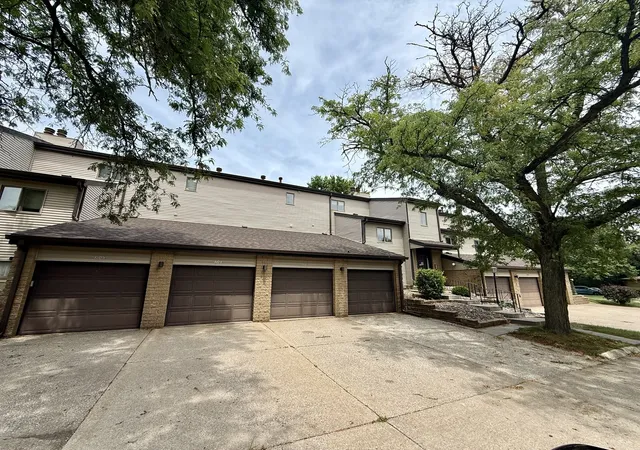 Photo 1 of Condo for sale at 3109 4th Street #0, Moline, IL 61265 | MLS# 12700278 | Listing updated on 2026-09-05