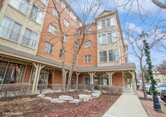Photo 1 of Condo for sale at 100 N Bokelman St #429, Roselle, IL 60172 | MLS# 12700284 | Listing updated on 2026-09-14