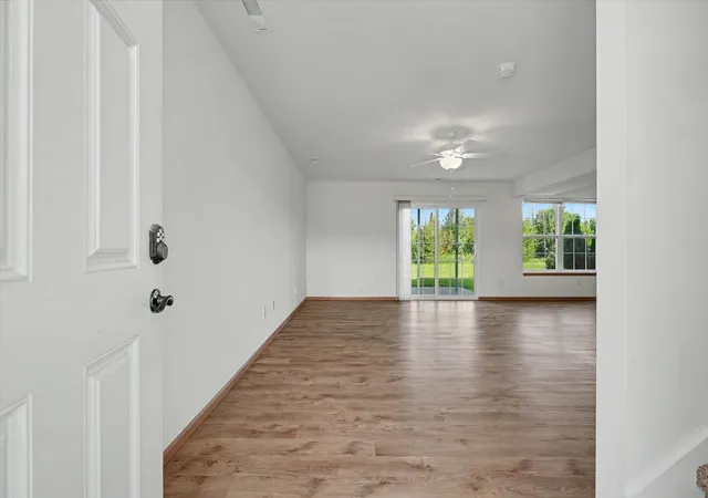 3rd image of 3314 Boulder Ridge Dr, Champaign, IL 61822 | MLS# 12700302