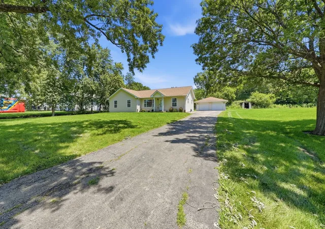 Homes for sale in Joliet, IL | 2420 Von Esch Rd, Joliet, IL 60431 | MLS# 12700307
