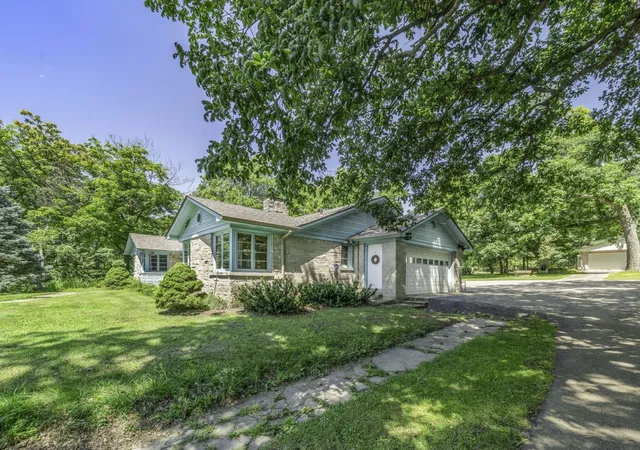 3rd image of 1999 Columbus St, Ottawa, IL 61350 | MLS# 12700315