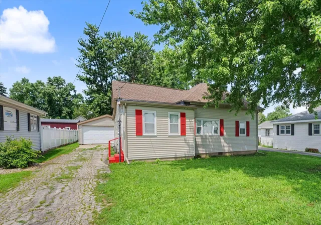 Homes for sale in Fisher, IL | 309 N First St, Fisher, IL 61843 | MLS# 12700333