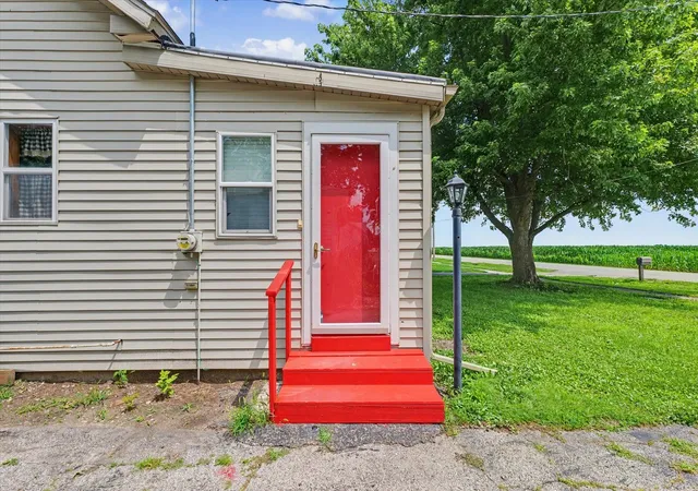 Homes for sale in Fisher, IL | 309 N First St, Fisher, IL 61843 | MLS# 12700333