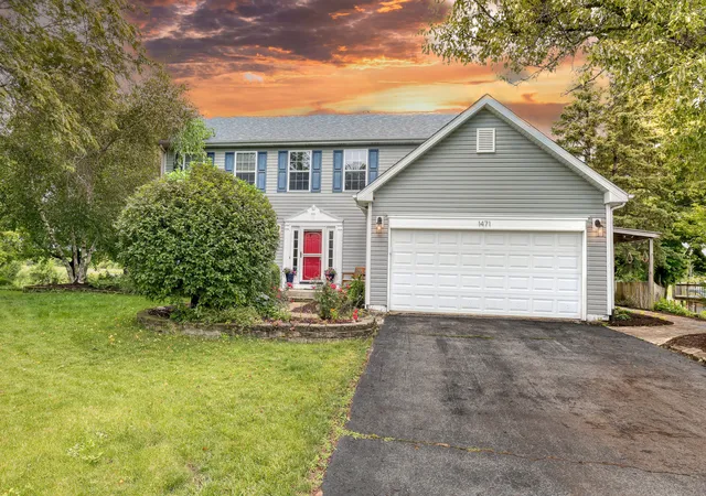 Homes for sale in Batavia, IL | 1471 Holbrook Ln, Batavia, IL 60510 | MLS# 12700346