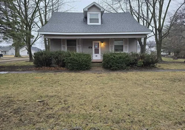 1st image of 500 W North St, Mt Sterling, IL 62353 | MLS# 12700398