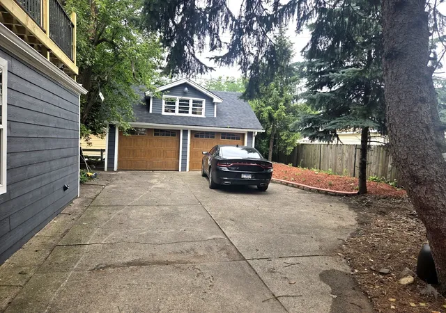 4th image of 2828 Lombard Ave, Berwyn, IL 60402 | MLS# 12700399