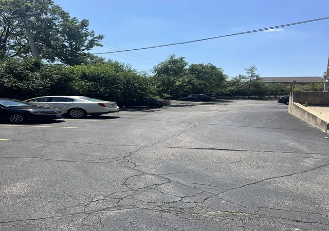 2nd image of 1043 S York Rd, Bensenville, IL 60106
