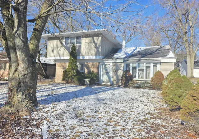 1st image of 340 Nassau St, Park Forest, IL 60466 | MLS# 12700435