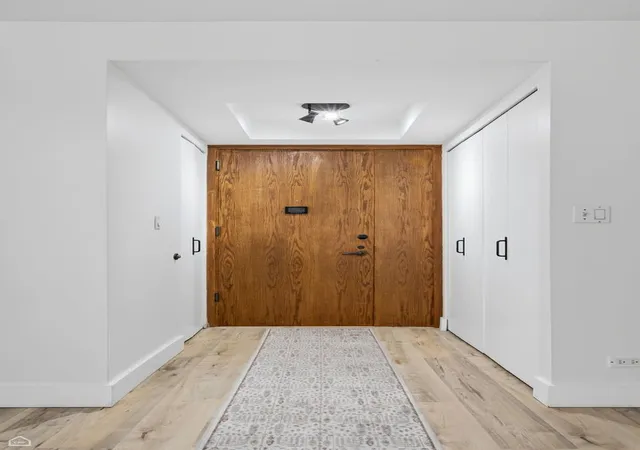 Homes for sale in Chicago, IL | 40 E Delaware Pl #1204, Chicago, IL 60611 | MLS# 12700477