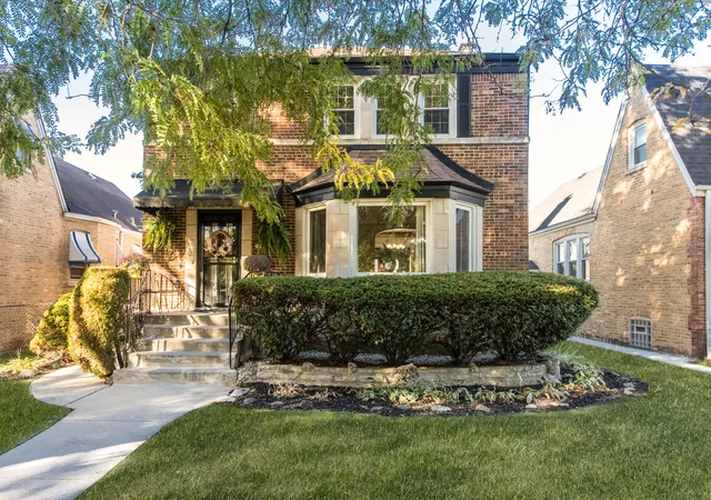 Photo 3 of Single family home for sale at 3312 N New England Ave, Chicago, IL 60634 | MLS# 12700516 | Listing updated on 2026-09-12