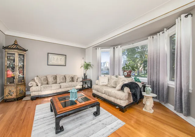 Homes for sale in Chicago, IL | 3312 N New England Ave, Chicago, IL 60634 | MLS# 12700516