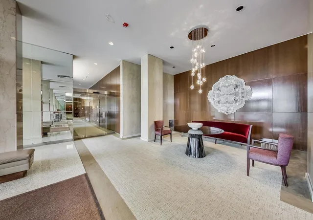 Homes for sale in Chicago, IL | 3180 N Lake Shore Dr #4G, Chicago, IL 60657 | MLS# 12700537