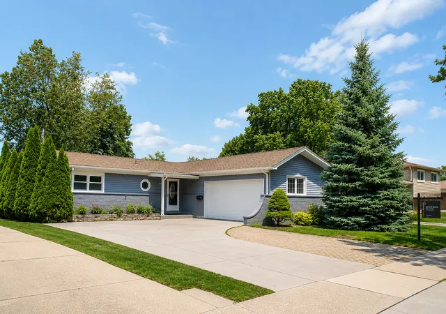 1st image of 770 Cordial Dr, Des Plaines, IL 60018 | MLS# 12700570