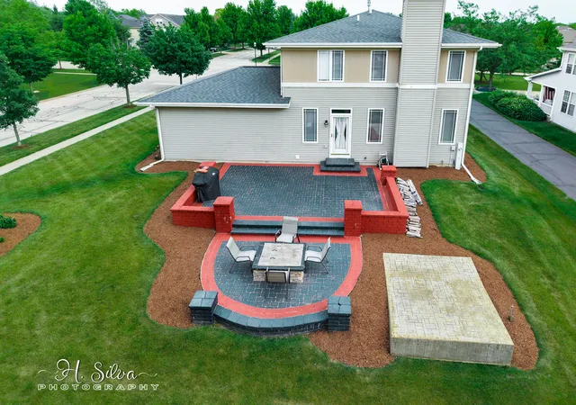 42nd image of 1410 Grand Pointe Blvd, West Dundee, IL 60118 | MLS# 12700582
