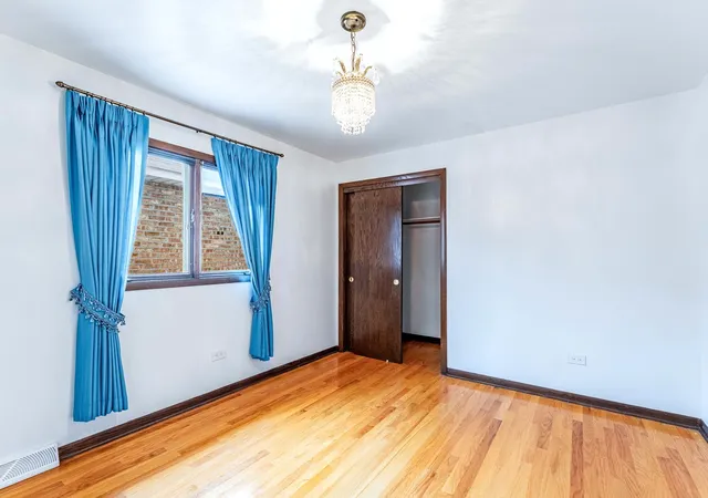 Photo 4 of Single family home for sale at 6102 W 64th Street, Chicago, IL 60638 | MLS# 12700618 | Listing updated on 2026-09-07