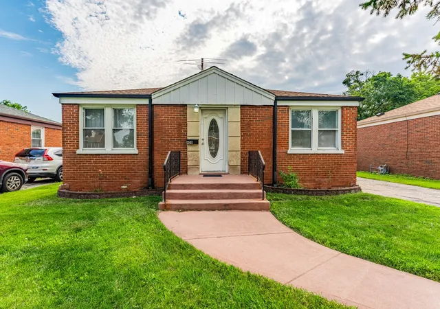 1st image of 409 Englewood Ave, Hillside, IL 60162 | MLS# 12700639