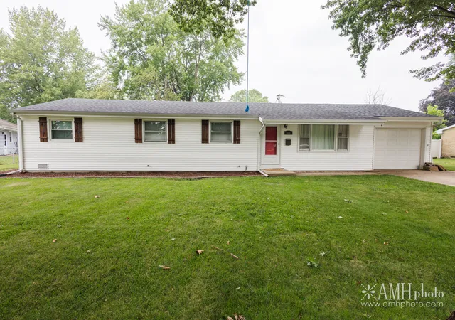 4th image of 631 Robert Dr, Bourbonnais, IL 60914 | MLS# 12700690