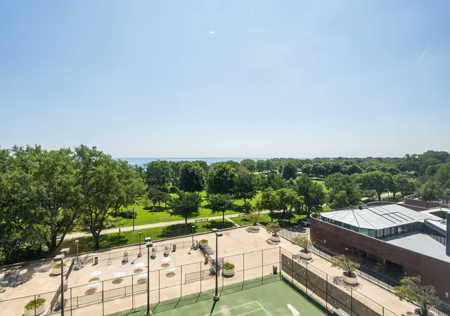 Homes for sale in Chicago, IL | 5445 N Sheridan Rd #808, Chicago, IL 60640 | MLS# 12700709